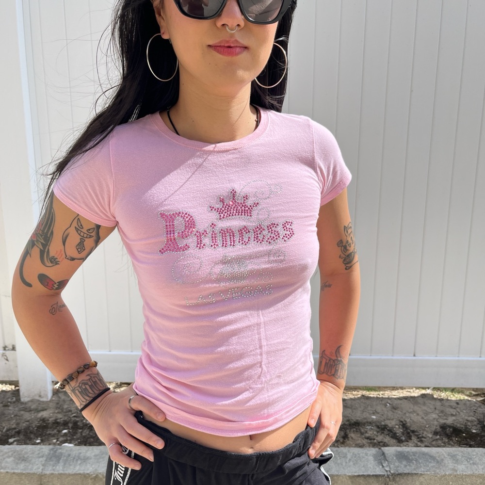 Y2k women’s size small rhinestone princess t shirt